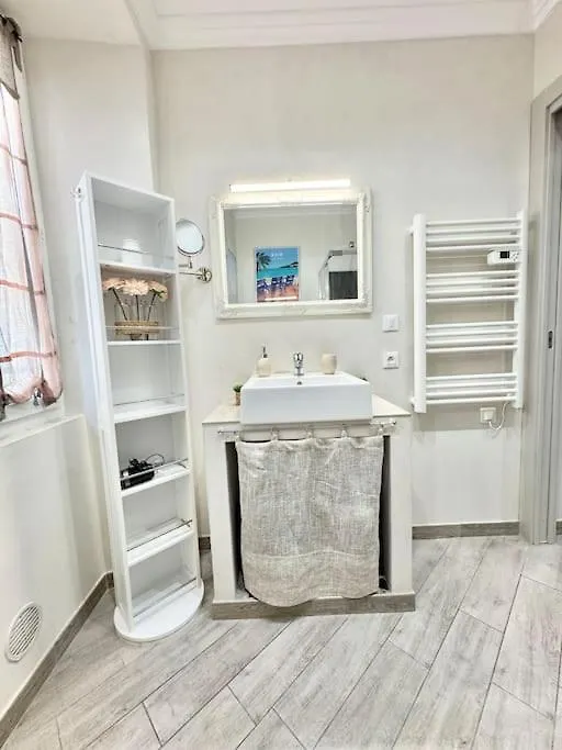 Le Palmero Centre Ville, Plage, Clime Menton 0*,  France